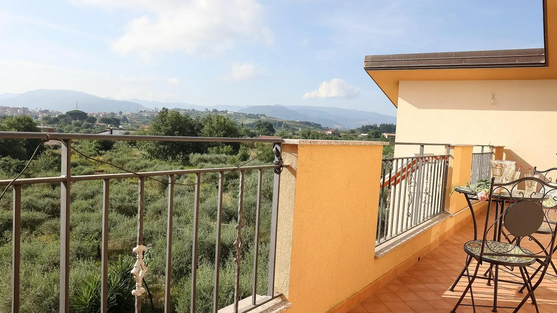 Guest house Tenuta Albachiara Naso Italy