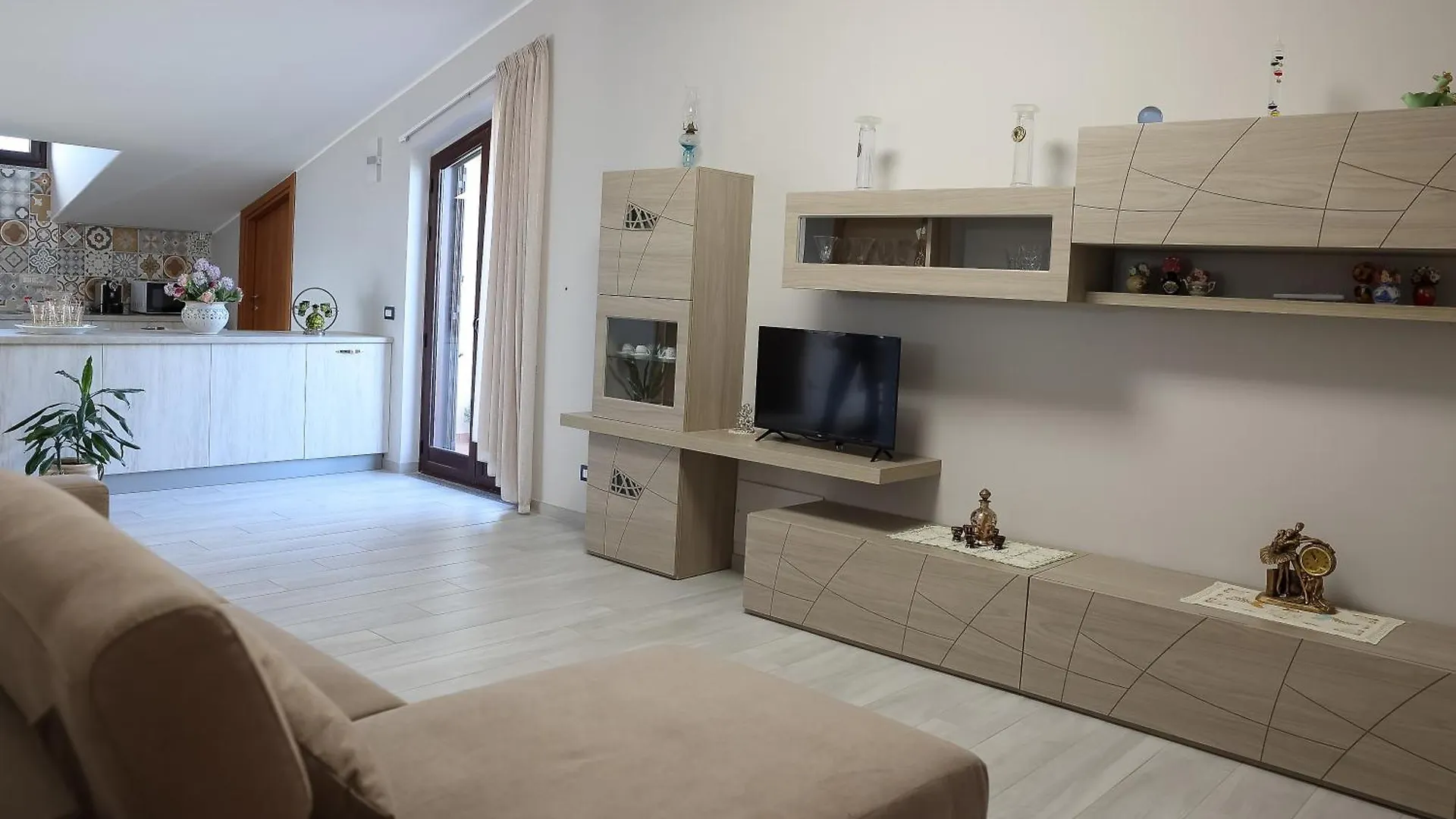 Tenuta Albachiara Naso Pensión